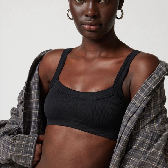 Urban Outfitters two sold out seamless bralettes - Picture 2 of 11